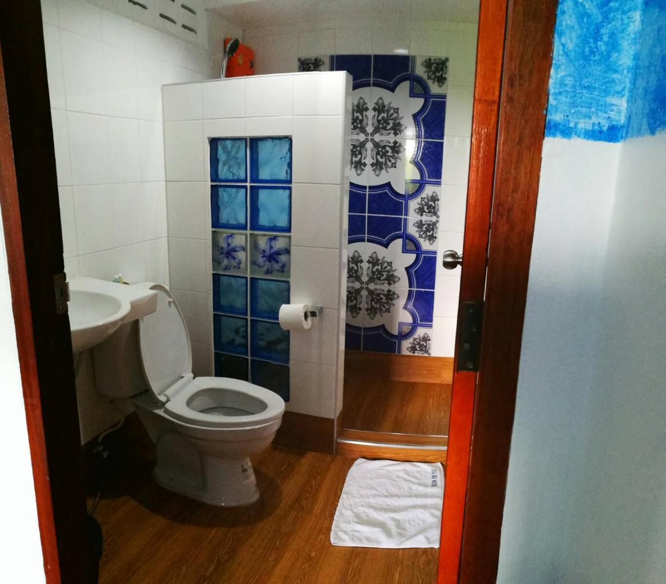 Room For You Bangkok Ngoại thất bức ảnh