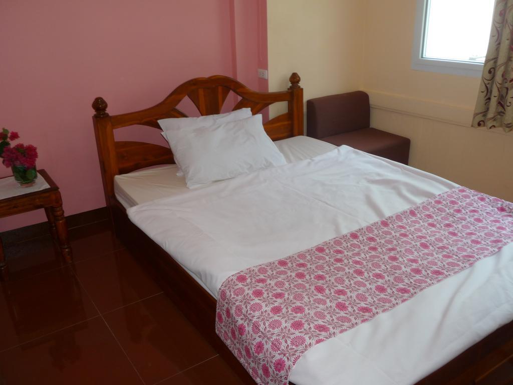 Room For You Bangkok Ngoại thất bức ảnh