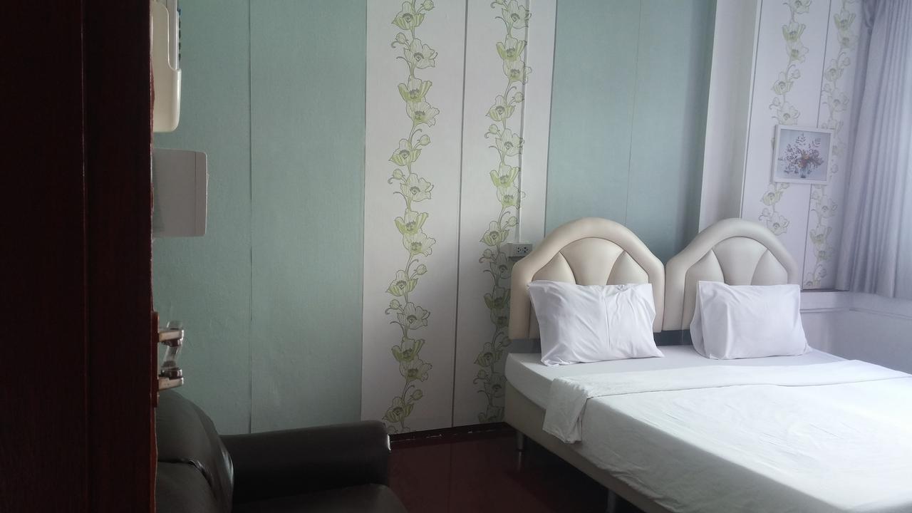 Room For You Bangkok Ngoại thất bức ảnh